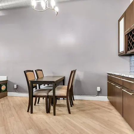 Lovely 2-Bedroom Unit In Springfriend Springfield Exterior photo