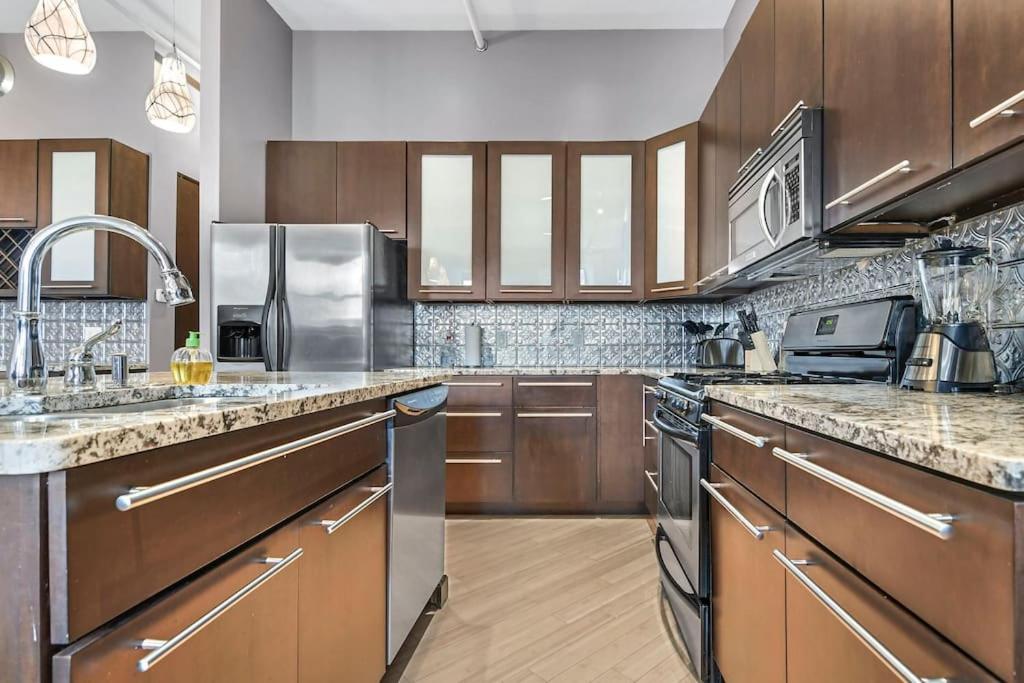 Lovely 2-bedroom Unit In Springfriend